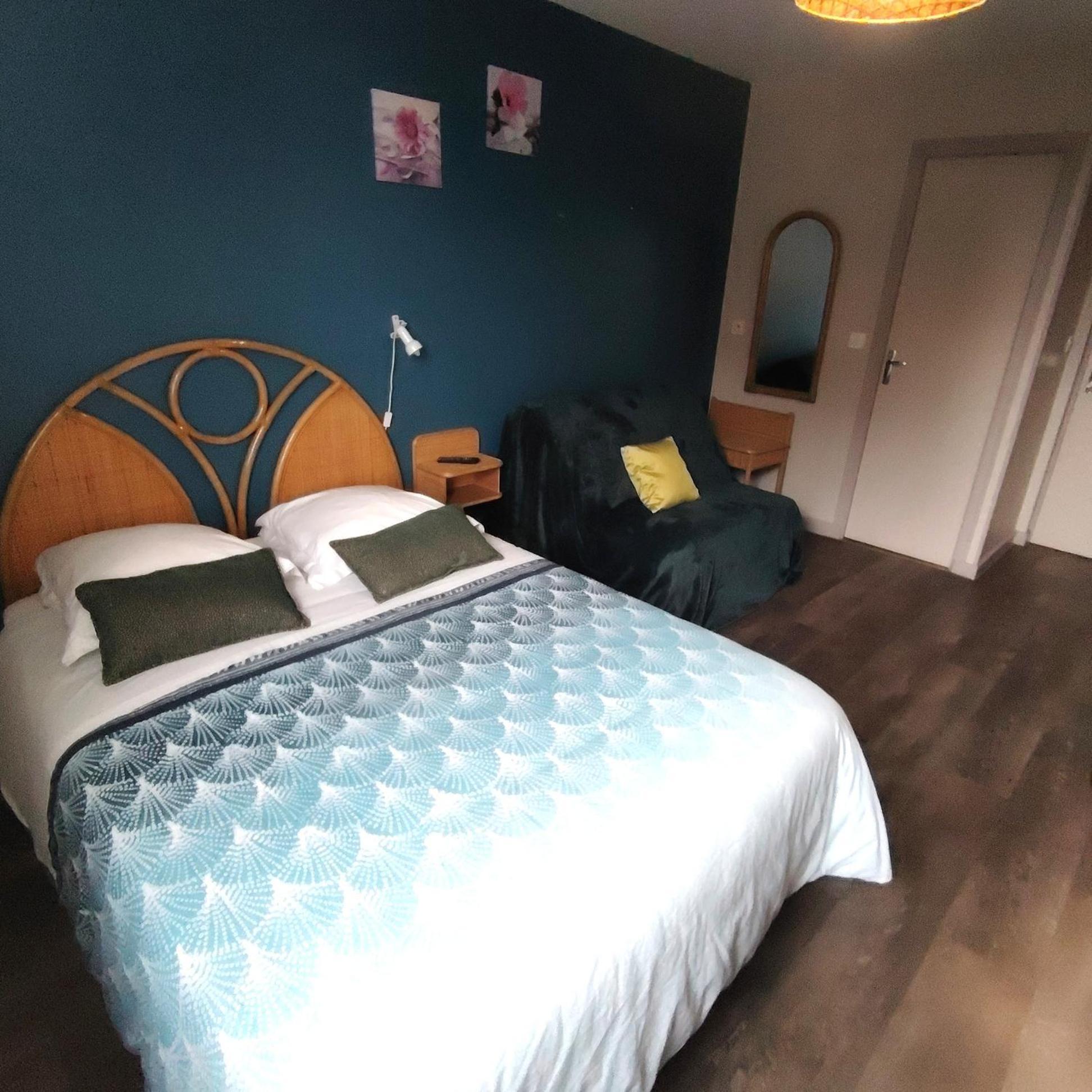 Hotel A La Porte Saint Jean La Souterraine